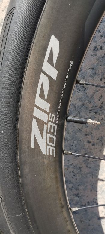 Tweedehands Zipp 303s 2024 bike — afbeelding 9 van 10