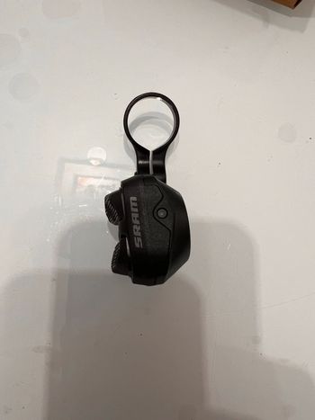 Used Sram Pod AXS Ultimate Controller bike — image 3 of 7