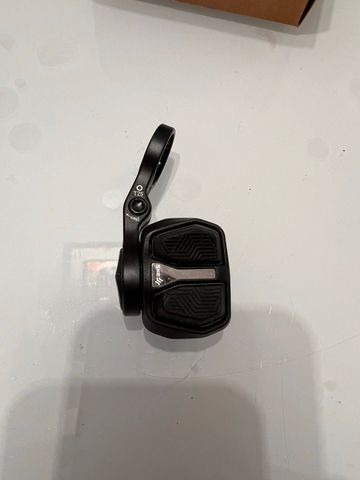 Tweedehands Sram Pod AXS Ultimate Controller Drivetrain & Pedals
