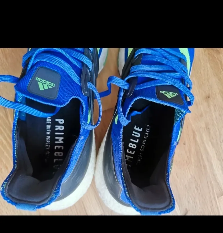 Tweedehands Adidas Ultra Boost 21 bike — afbeelding 2 van 7