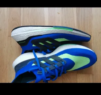 Tweedehands Adidas Ultra Boost 21 bike — afbeelding 3 van 7