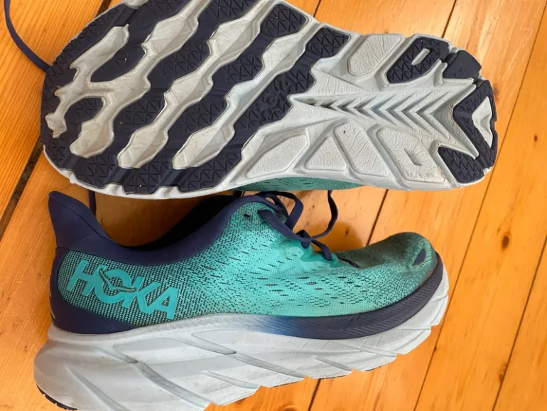 Used Hoka Clifton 8 bike — image 4 of 7