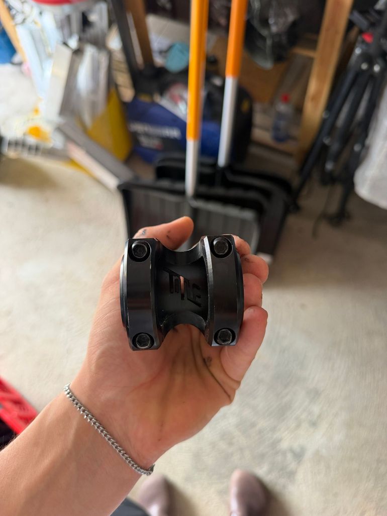 Used Title Boxing S1 2024 bike — image 3 of 4