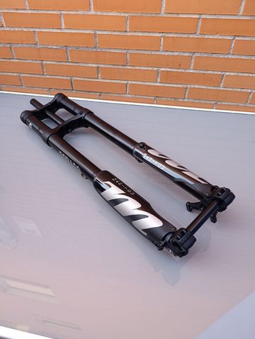 Tweedehands Manitou Dorado Comp Fork 2026 bike — afbeelding 25 van 57