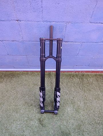 Tweedehands Manitou Dorado Comp Fork 2026 bike — afbeelding 40 van 57