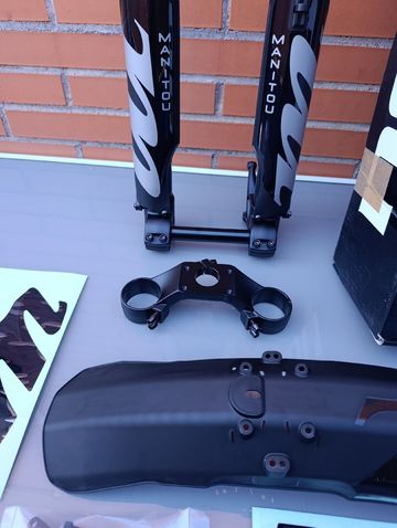 Tweedehands Manitou Dorado Comp Fork 2026 bike — afbeelding 44 van 57