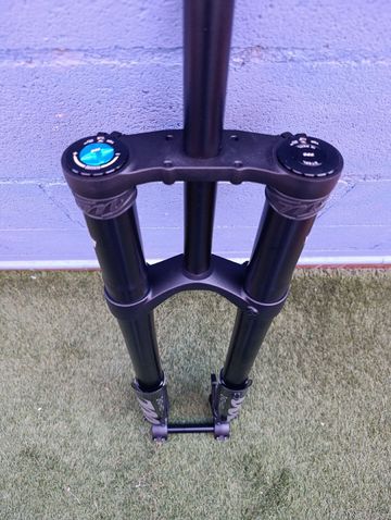 Tweedehands Manitou Dorado Comp Fork 2026 bike — afbeelding 14 van 57