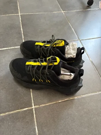 New Balance Shoes bike d'occasion — image 3 sur 5
