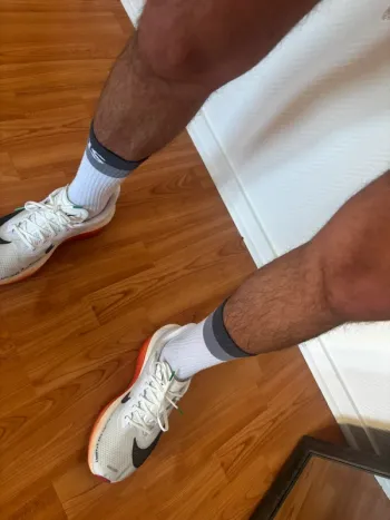 Used Nike Zoom Fly 6 bike — image 2 of 2
