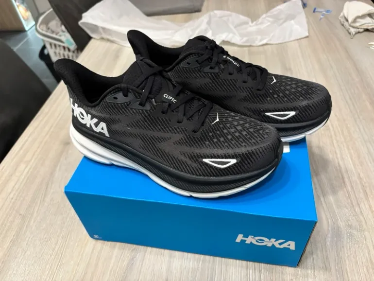 Used Hoka Clifton 9 bike — image 2 of 8