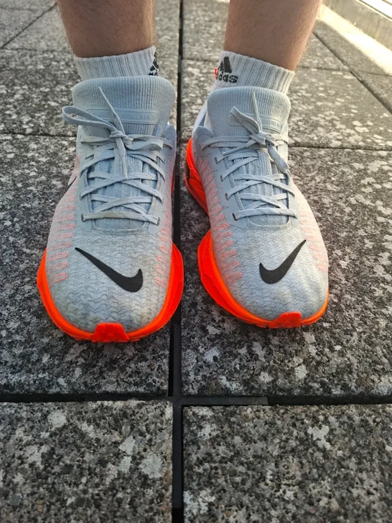 Used Nike ZoomX Invincible Run 3 bike — image 2 of 6