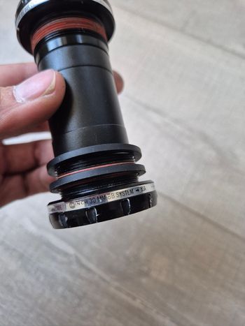 Použité Race Face Cinch BSA Bottom Bracket bike — obrázek 4 z 5