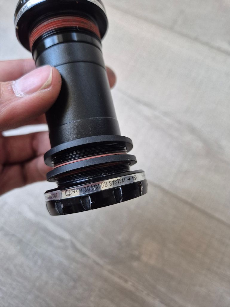 Použité Race Face Cinch BSA Bottom Bracket bike — obrázek 4 z 5