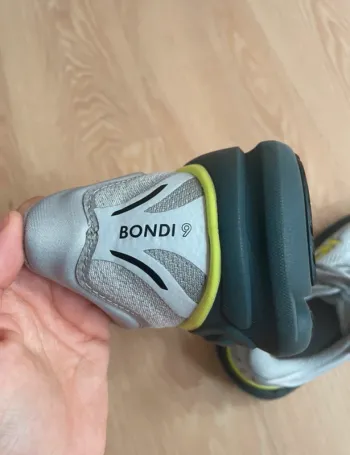 Used Hoka Bondi 9 bike — image 6 of 7
