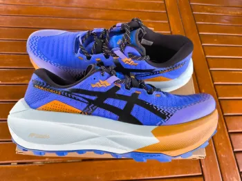 Brugt Asics Trabuco Max 5 Running Shoes
