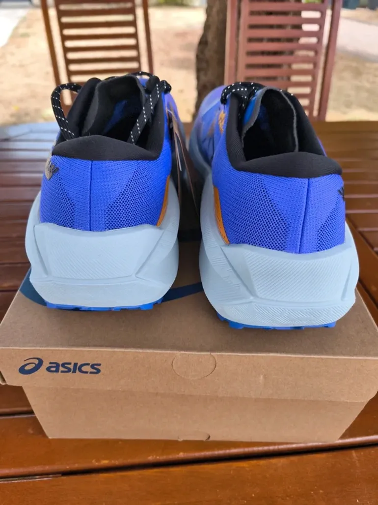Brugt Asics Trabuco Max 5 bike — billede 7 af 13