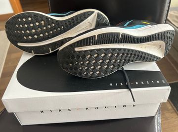 Tweedehands Nike Winflo10 bike — afbeelding 2 van 4