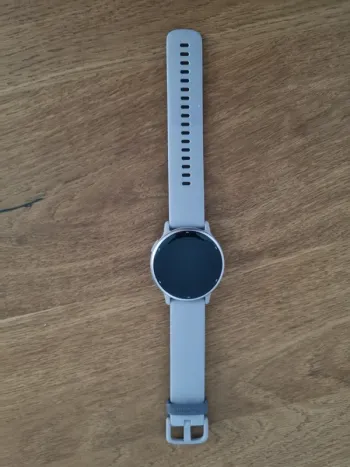 Used Garmin Vivoactive 5 Electronics