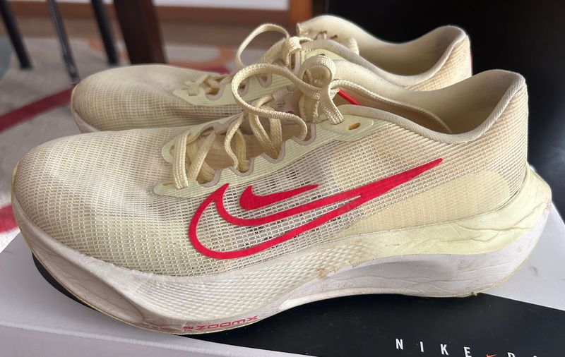Used Nike Zoom Fly 5 Running Shoes