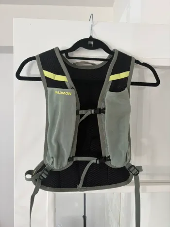 Used Salomon Cross 4 Running Accessories