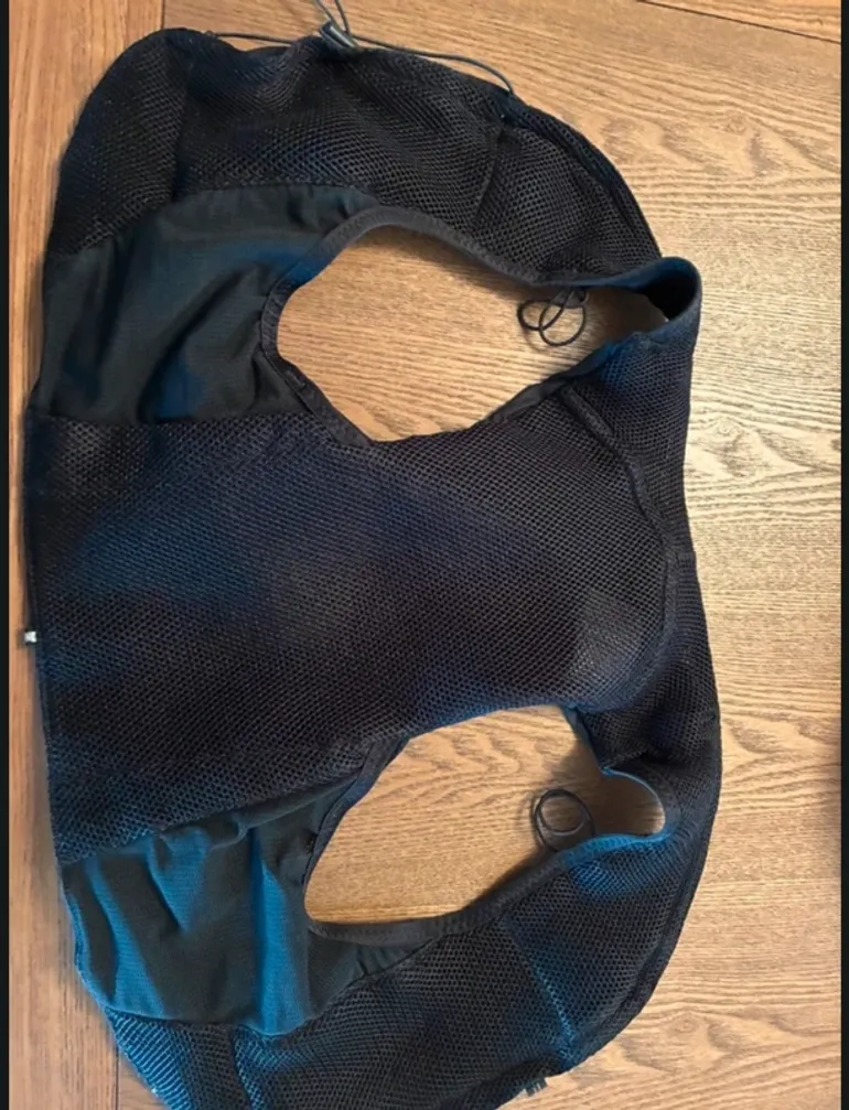 Used Salomon ADV Skin 5 Set bike — image 4 of 6
