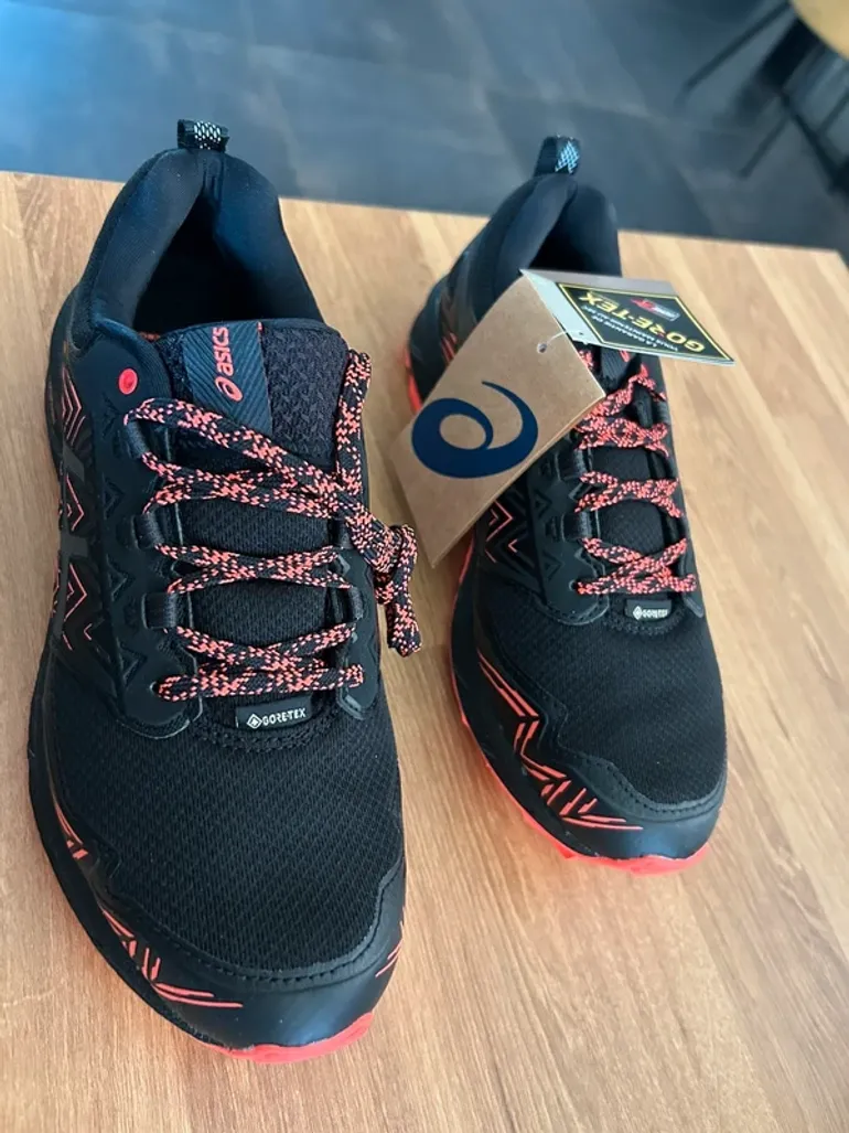 Brugt Asics Running Shoes bike — billede 2 af 3