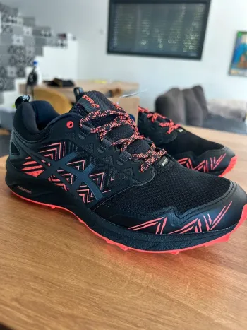 Brugt Asics Running Shoes bike — billede 3 af 3