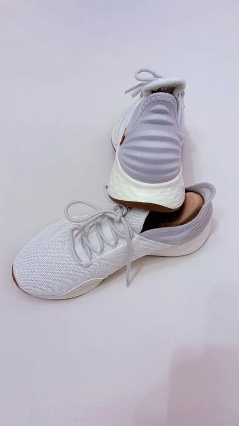 Used New Balance Fresh Foam bike — image 3 of 6