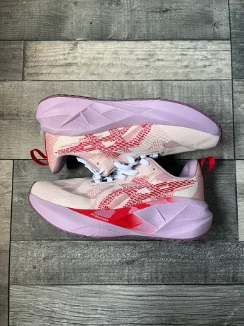 Asics Novablast Running Shoes d'occasion