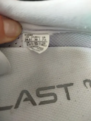 Asics Sonicblast FF Turbo 2 bike usato — immagine 6 di 6