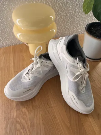 Tweedehands Hoka Transport X bike — afbeelding 10 van 11