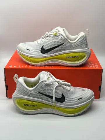 Used Nike Vomero plus Running Shoes