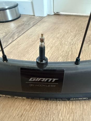 Giant SLR 2 36 WheelSystem bike usato — immagine 3 di 4