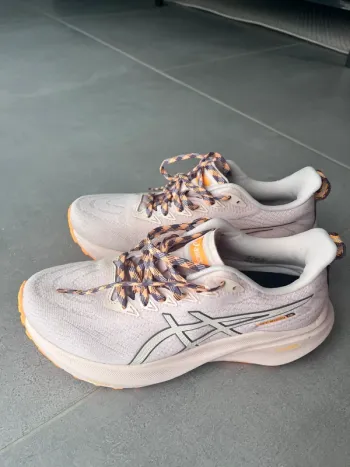 Asics GT-2000 13 Running Shoes d'occasion