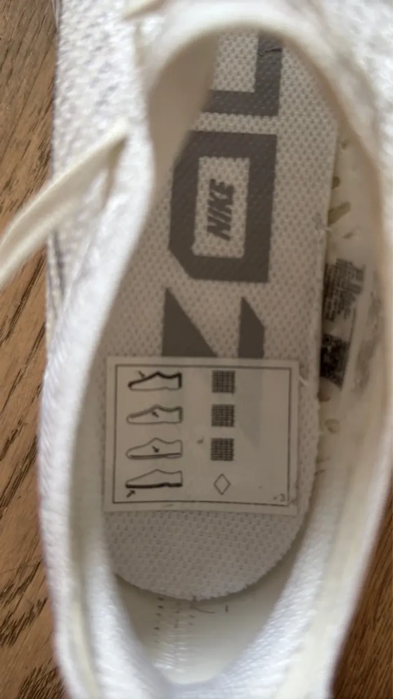 Used Element Air Zoom Tempo NEXT% Flyknit bike — image 8 of 14