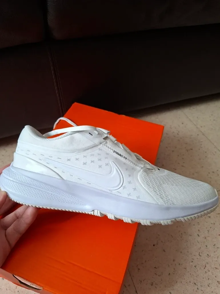 Brugt Nike Air Star Runner 5 bike — billede 2 af 15