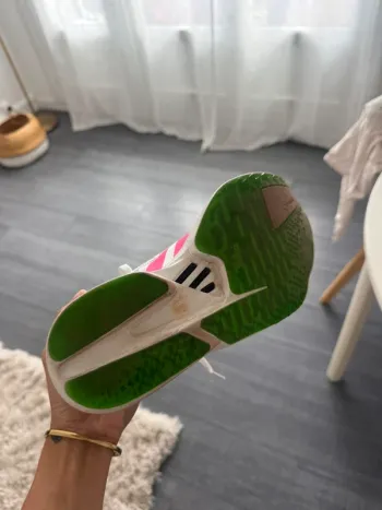 Używany Adidas Adizero Adios Pro 4 bike — zdjęcie 2 z 5