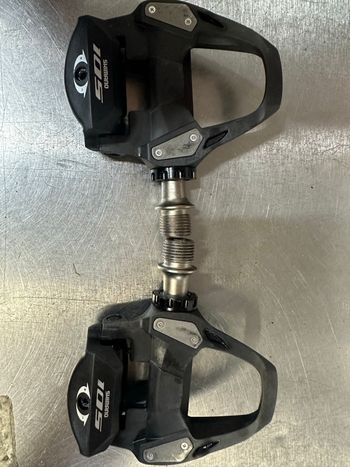 Used Shimano 105 PD-R7000 Pedals 2026 Drivetrain & Pedals