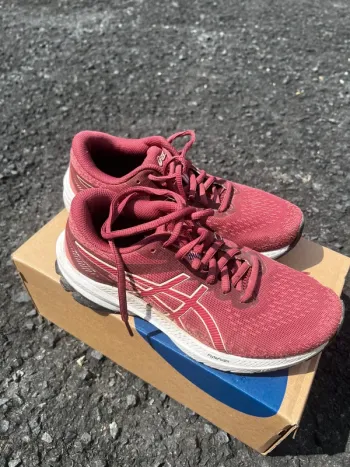 Asics Gel-Kinjo Running Shoes d'occasion