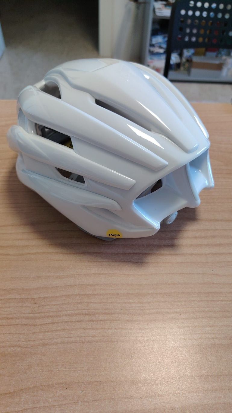 Brugt MET Trenta Mips 2026 bike — billede 5 af 6