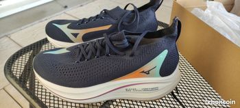 Used Mizuno Neo Vista 2 2026 Running Shoes