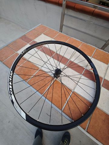Used Syncros XR 2.5 Wheelset bike — image 4 of 6