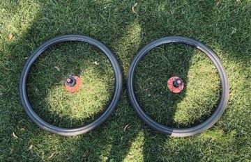 Brugt Bontrager Paradigm 23 TLR Disc Road Wheel 2026 Wheels