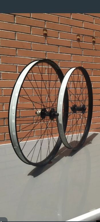 Gebrauchtes Sunringle Duroc 40 2023 Wheels
