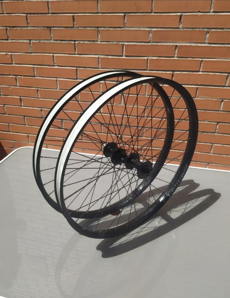Sunringle Duroc 40 2023 bike usato — immagine 10 di 16