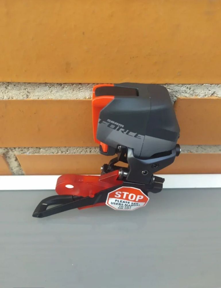 Brugt Sram Force AXS eTap electrónico. bike — billede 10 af 10