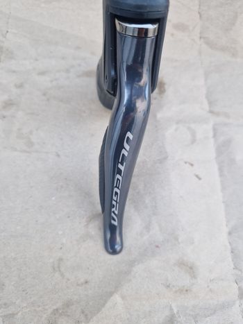 Brugt Shimano Ultegra DI2 11s ST-R8070R hydralisk højregreb 2024 Brakes
