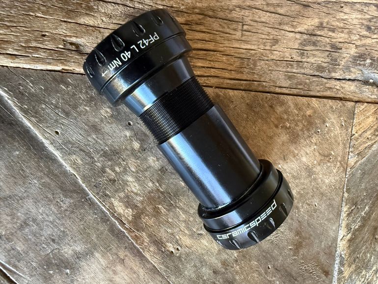 Ceramicspeed BB30 Ceramic Bottom Bracket PF42-68-24mm 2024 bike usato — immagine 2 di 3