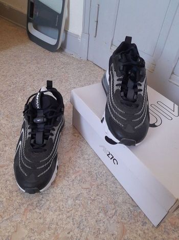 Brugt Nike Air Max 270 React bike — billede 9 af 9