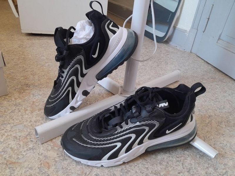 Tweedehands Nike Air Max 270 React Running Shoes